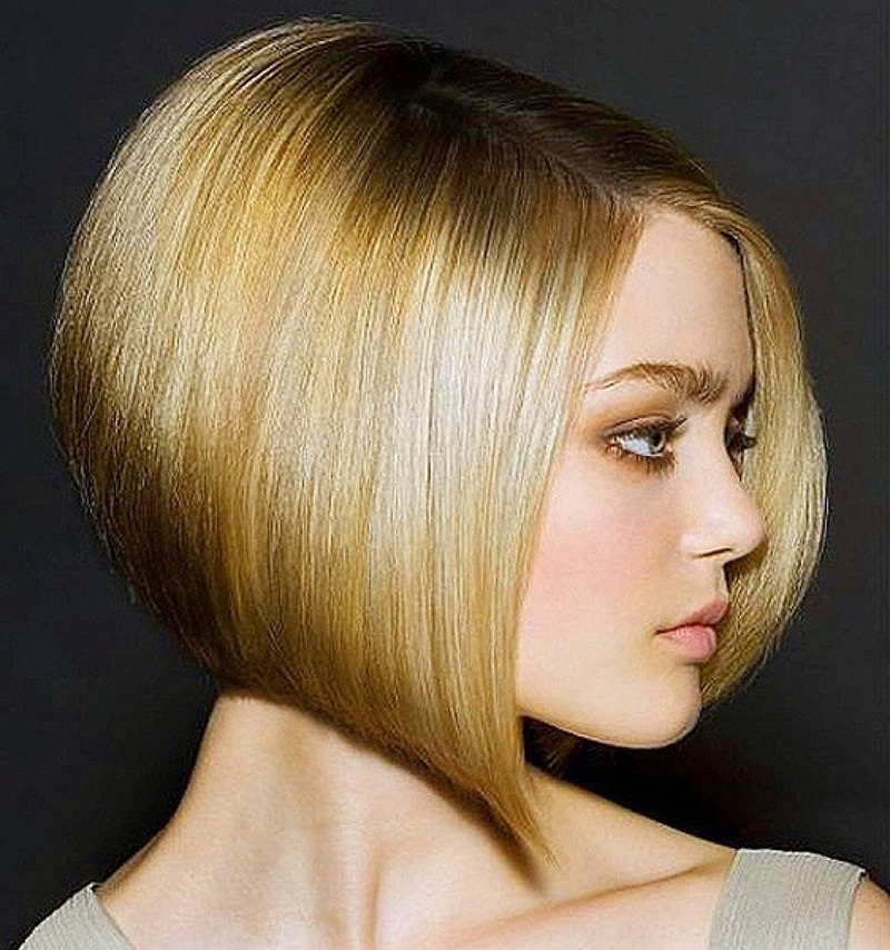Женская стрижка боб каре на короткие волосы — сделайте акцент на шее